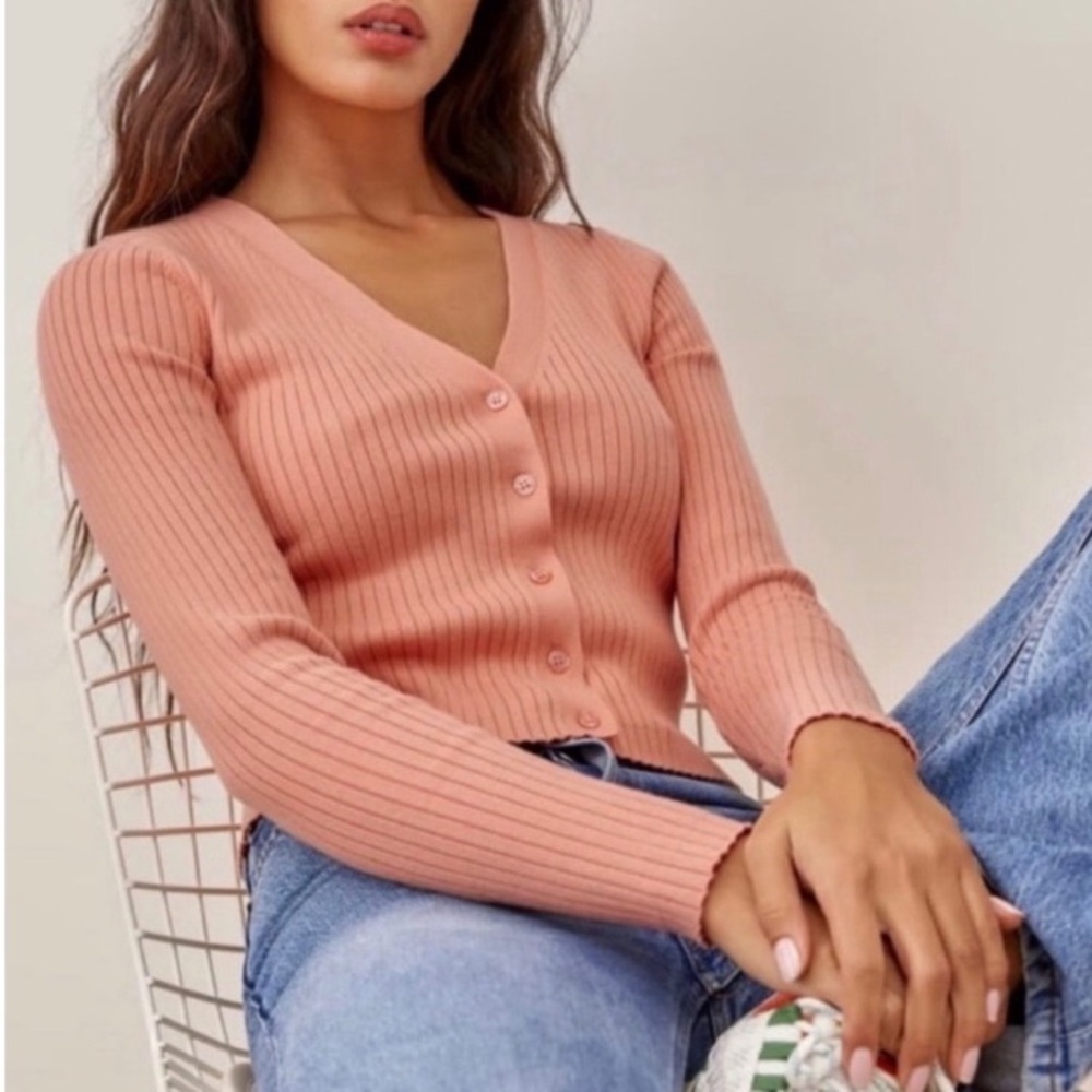 Reformation Gilda Ribbed V Neck Cardigan - Kelly Green - Picture 5 of 5